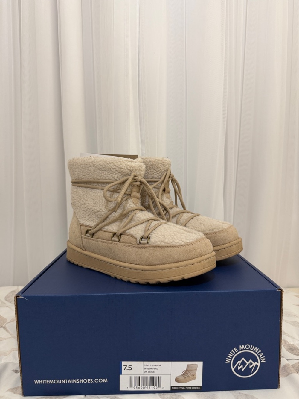 Sherpa Snow Boots (Beige) - Picture 2 of 4